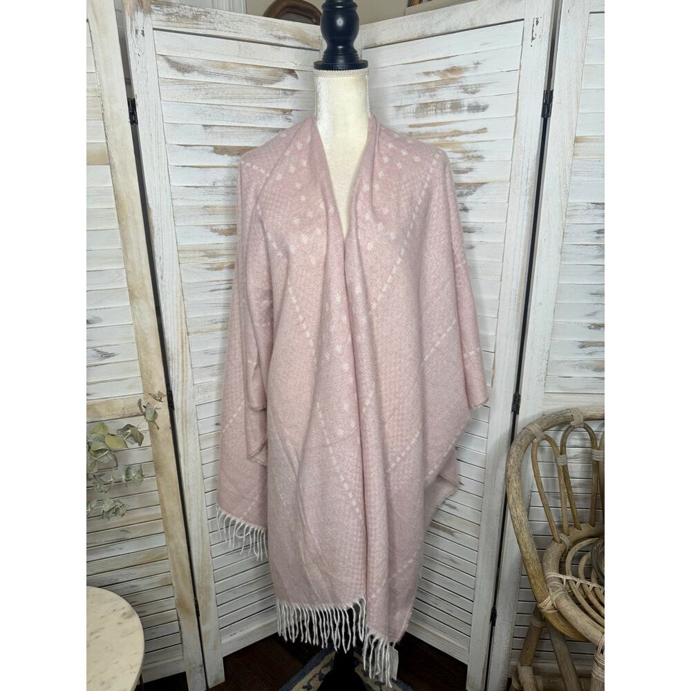 NWT GENTLE FAWN Women's M L Hermosa Kimono Pink Fringe Soft Wrap Throw Sweater - Picture 4 of 16